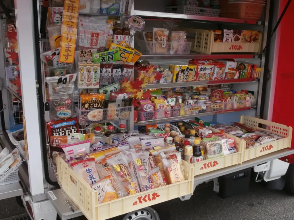 とくし丸(移動販売)